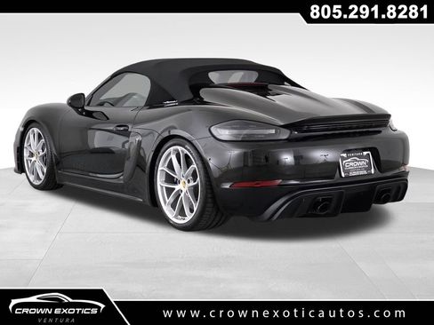 Used 2022 Porsche 718 Boxster Spyder RWD image 5