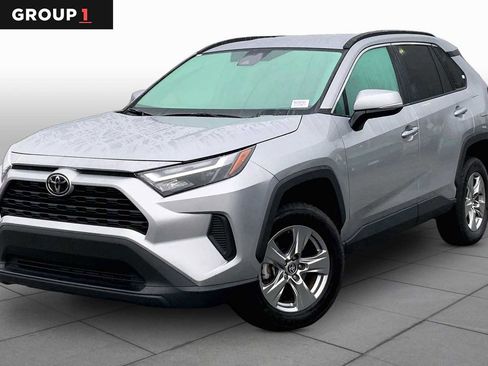 Used 2024 Toyota RAV4 XLE FWD image 1