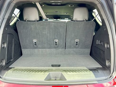 Used 2023 Chevrolet Tahoe LT w/ Luxury Package RWD image 23