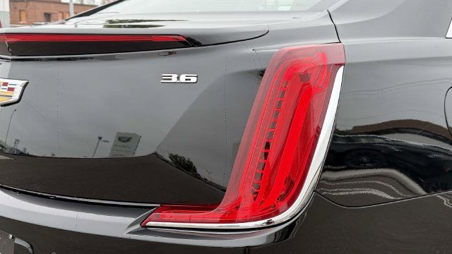 Used 2018 Cadillac XTS Luxury AWD/4WD image 6
