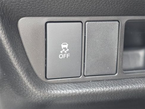 New 2026 Honda HR-V LX image 9