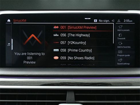 Used 2021 BMW 750i xDrive w/ Executive Package image 33