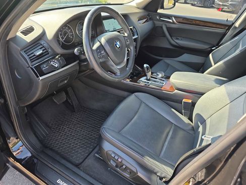 Used 2017 BMW X3 sDrive28i image 7