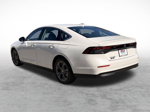 Certified 2023 Honda Accord EX image 4