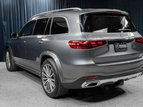 Certified 2025 Mercedes-Benz GLS 450 4MATIC image 6