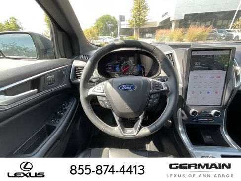 Used 2023 Ford Edge ST AWD/4WD image 15