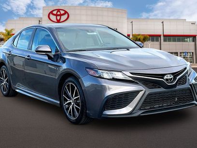 Used 2023 Toyota Camry SE w/ Convenience Package