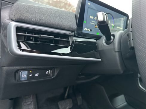 New 2025 Honda Prologue EX image 32