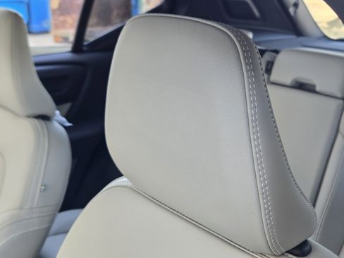 New 2026 Volvo XC40 B4 Plus w/ Protection Package Premier image 17