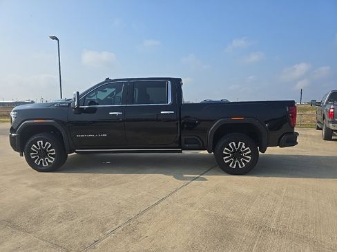 Used 2026 GMC Sierra 2500 Denali Ultimate image 6