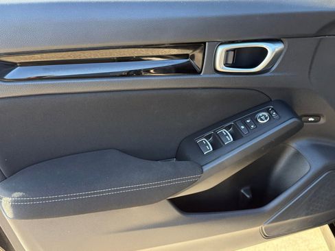 Used 2022 Honda Civic EX image 20
