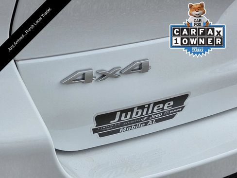 Used 2025 Jeep Grand Cherokee L Laredo w/ Luxury Tech Group I AWD/4WD image 31