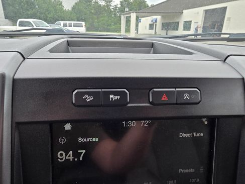 Used 2018 Ford F150 XLT w/ Equipment Group 302A Luxury AWD/4WD image 24