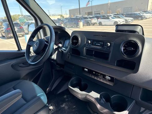 New 2025 Mercedes-Benz Sprinter 2500 image 17