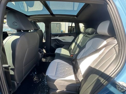 New 2026 Volkswagen Tiguan SEL R-Line AWD/4WD image 23