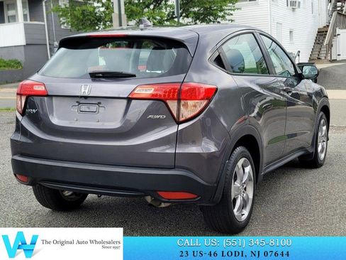 Used 2018 Honda HR-V LX image 4