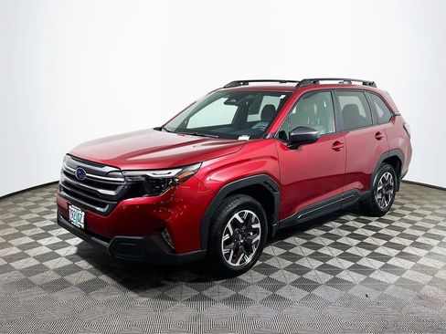 Used 2026 Subaru Forester Premium w/ Base/Premium Package AWD/4WD image 3