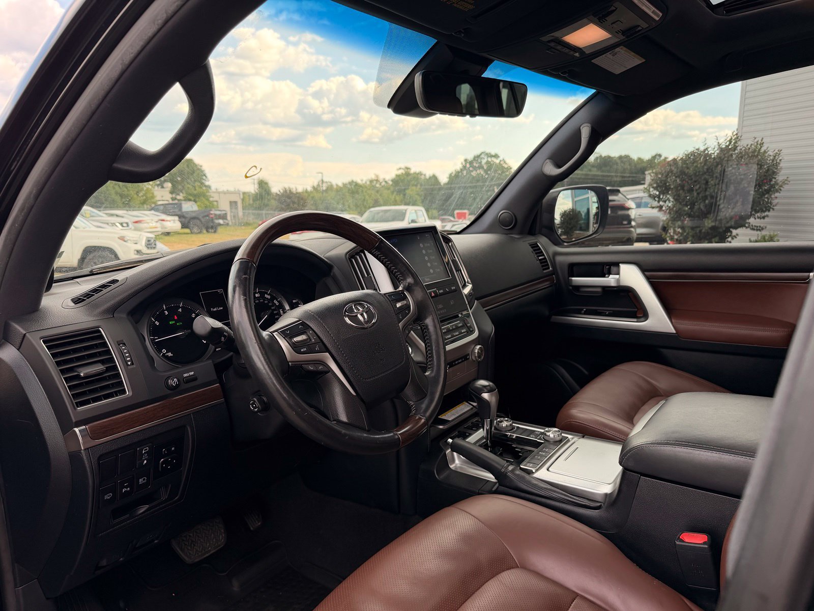 Used 2020 Toyota Land Cruiser AWD/4WD image 14