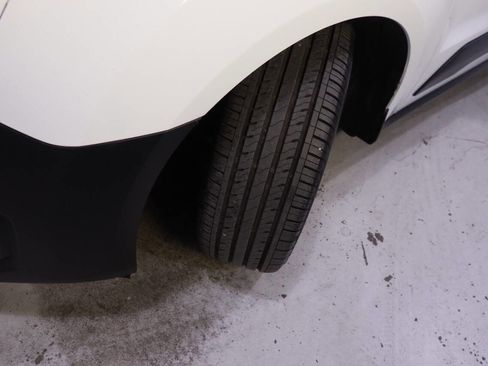 Used 2020 Ford Transit Connect XL image 11