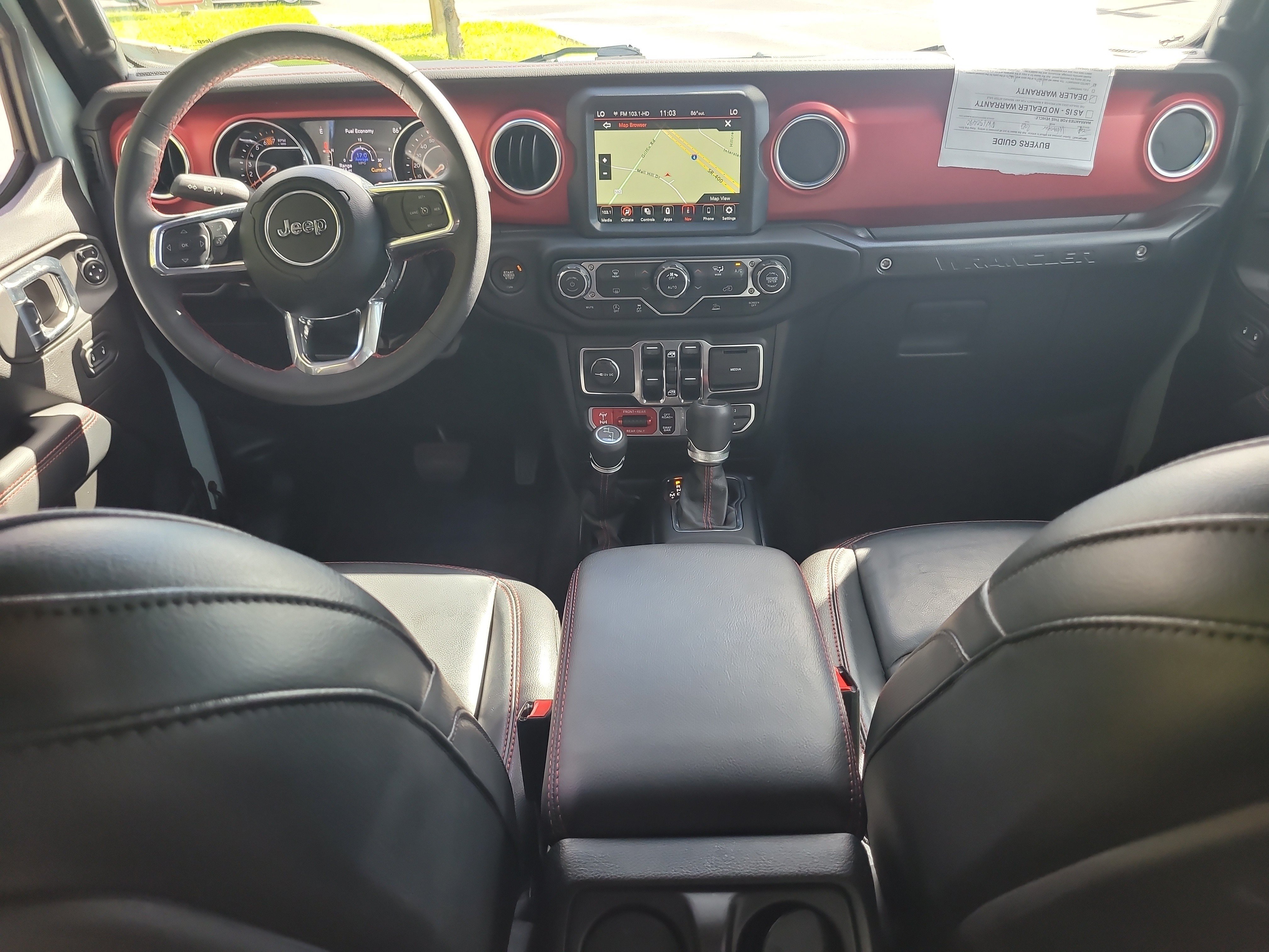 Used 2023 Jeep Wrangler Unlimited Rubicon AWD/4WD image 15