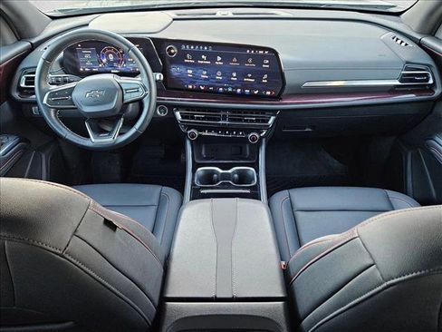 Used 2024 Chevrolet Traverse Z71 image 18