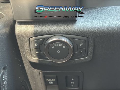 Used 2020 Ford F150 XLT w/ Equipment Group 302A Luxury AWD/4WD image 23