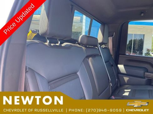 Used 2020 GMC Sierra 3500 Denali AWD/4WD image 29