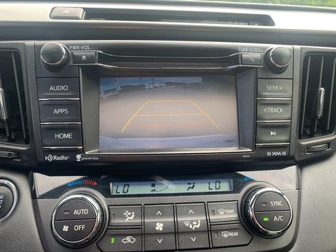 Used 2017 Toyota RAV4 SE w/ Power Extra Value Package AWD/4WD image 24