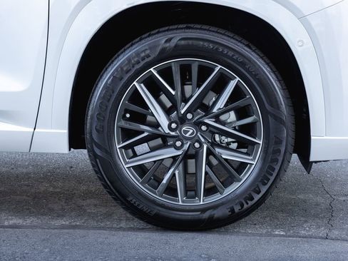 Used 2026 Lexus TX 350 AWD w/ Technology Package image 4