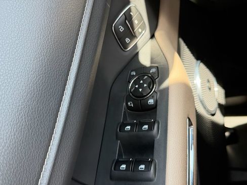 Used 2023 Ford Expedition Max Limited AWD/4WD image 34