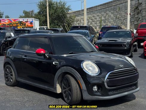 Used 2015 MINI Cooper 2-Door Hardtop FWD image 7