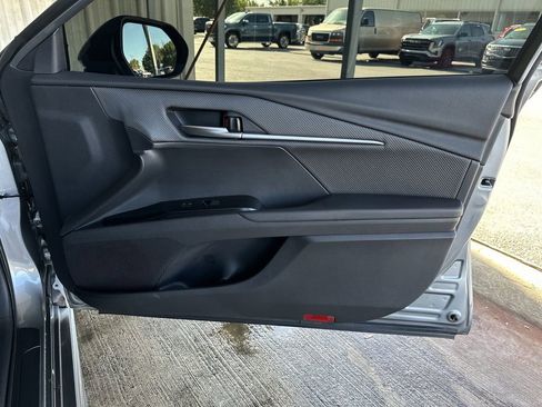 Used 2025 Toyota Camry SE w/ Multimedia Upgrade Package image 36