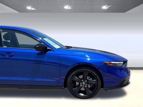 Certified 2023 Honda Accord Sport image 33