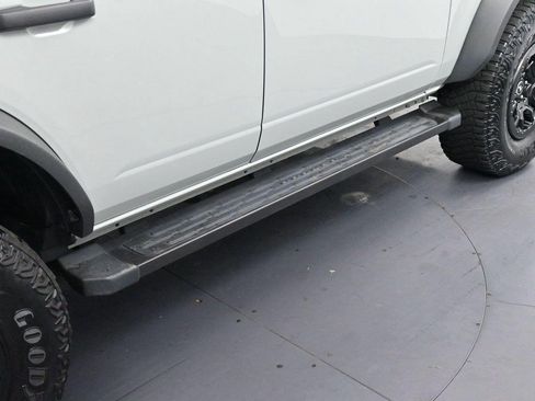 Used 2024 Ford Bronco Wildtrak AWD/4WD image 9