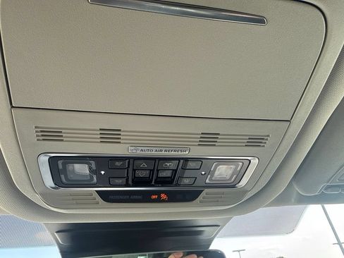 New 2026 Lincoln Nautilus Reserve AWD/4WD image 35