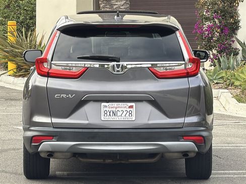 Used 2018 Honda CR-V EX image 5
