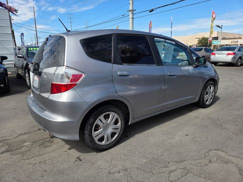Used 2009 Honda Fit image 4