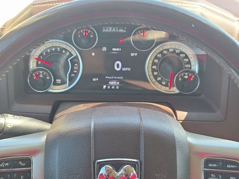Used 2017 RAM 1500 Laramie w/ Convenience Group AWD/4WD image 26