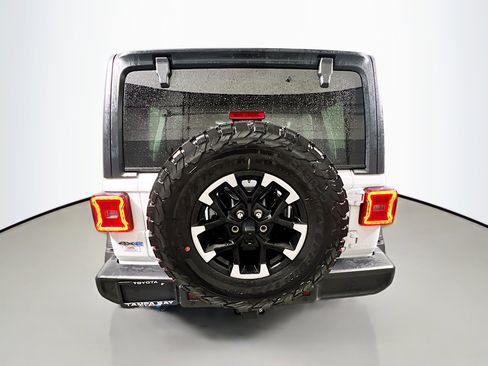 Used 2025 Jeep Wrangler Unlimited Rubicon 4xe w/ Safety Group image 6