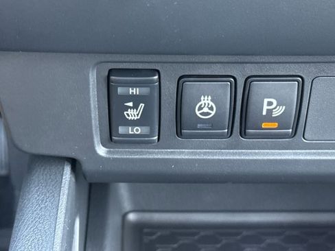 New 2026 Nissan Frontier SV w/ All-Weather Content Package image 18