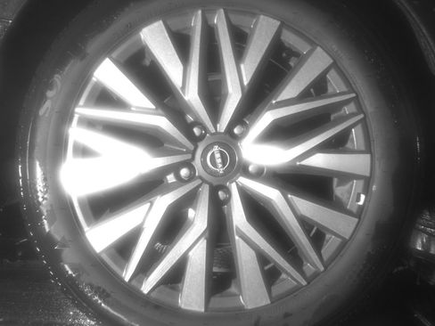 Used 2025 Nissan Altima 2.5 SV FWD image 15