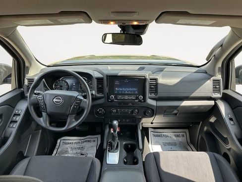 Used 2022 Nissan Frontier S w/ Technology Package AWD/4WD image 10