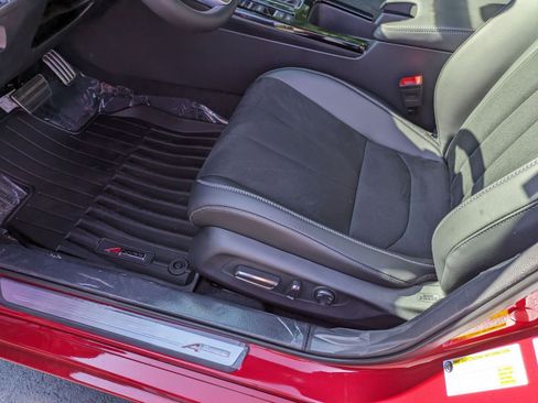 New 2025 Acura Integra A-Spec image 14