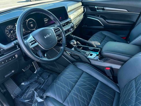 Used 2025 Kia Telluride SX Prestige X-Pro image 12
