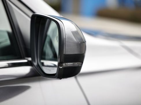 New 2026 Honda Pilot Touring image 17