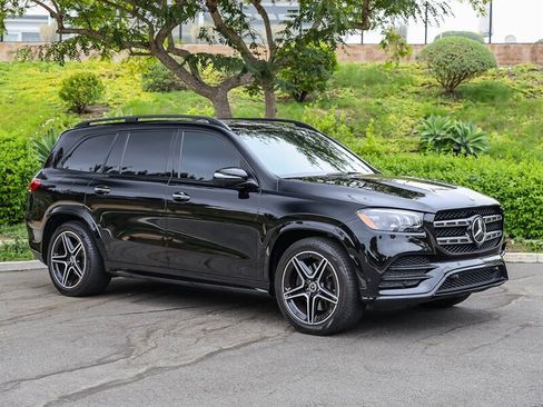 Used 2022 Mercedes-Benz GLS 450 4MATIC image 7