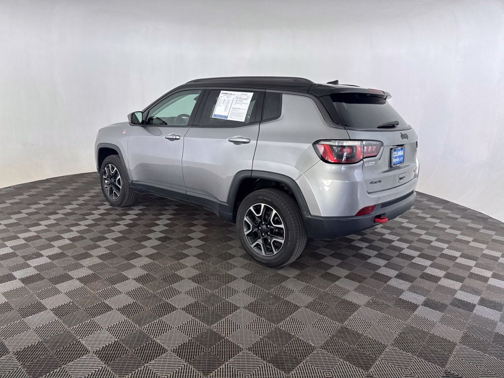 Used 2019 Jeep Compass Trailhawk AWD/4WD image 7
