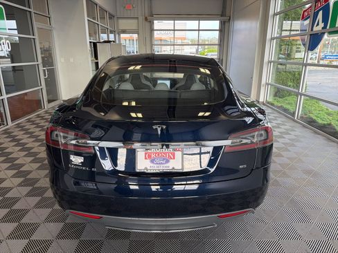 Used 2014 Tesla Model S P85 image 5