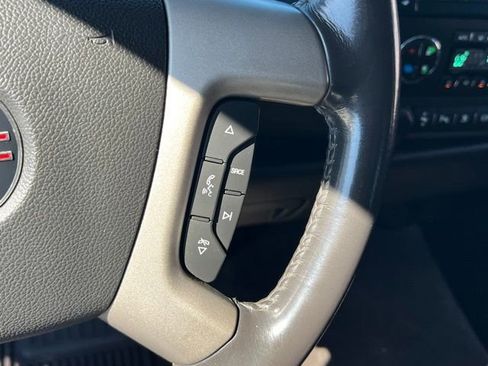 Used 2011 GMC Sierra 2500 SLE w/ SLE Preferred Package AWD/4WD image 20