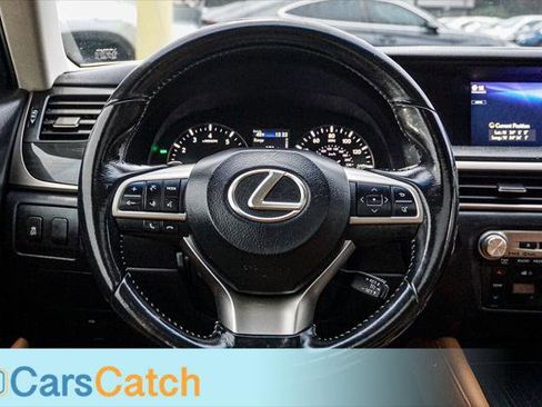Used 2016 Lexus GS 200t w/ Preferred Accessory Package image 33